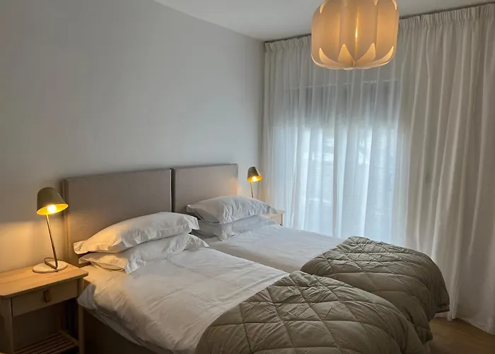 2 Bedroom Apartment Central Town Location